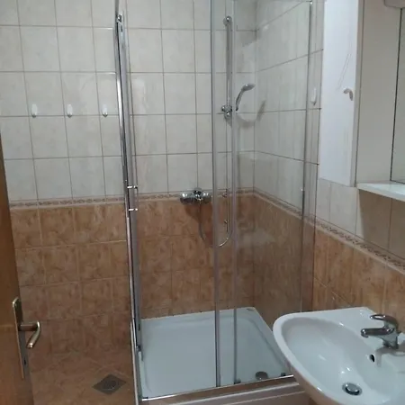 公寓 Apartman Baska Voda *